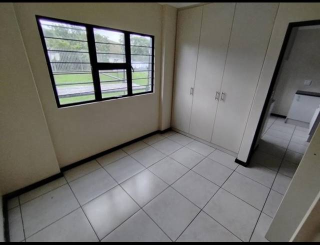 2 BEDROOM APARTMENT FOR SALE IN WATERWAYS